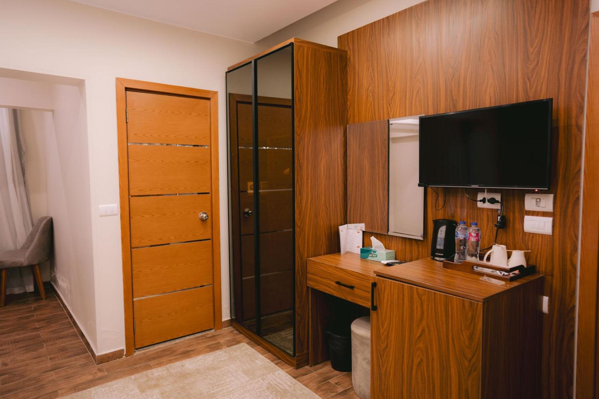 Tuya Pyramids Inn Kafrat al Jabal Екстер'єр фото